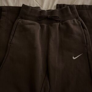 Brown Nike Phoenix Sweatpants